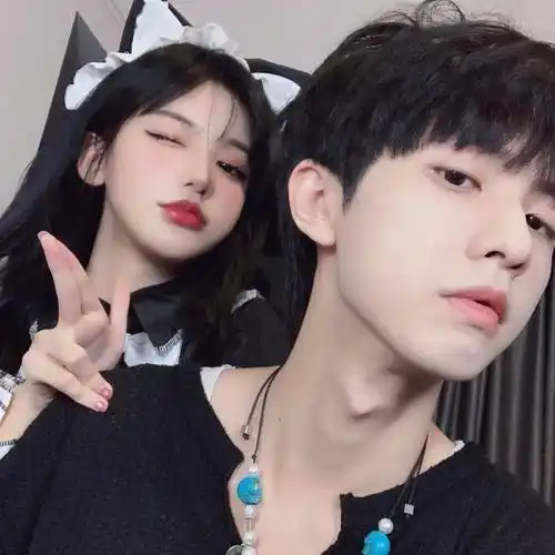 恩爱情侣头像百看不厌_一个人_对方_才能