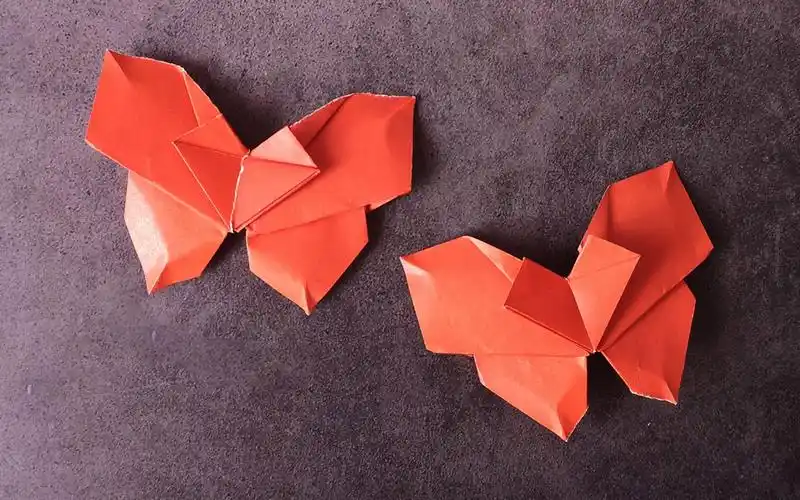 爱心蝴蝶手工折纸,折法简单又漂亮,女神节或情人节告白礼物