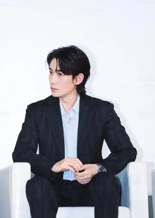 朱一龙代言上汽大众大众品牌##朱一龙##朱一龙2024美好纷至