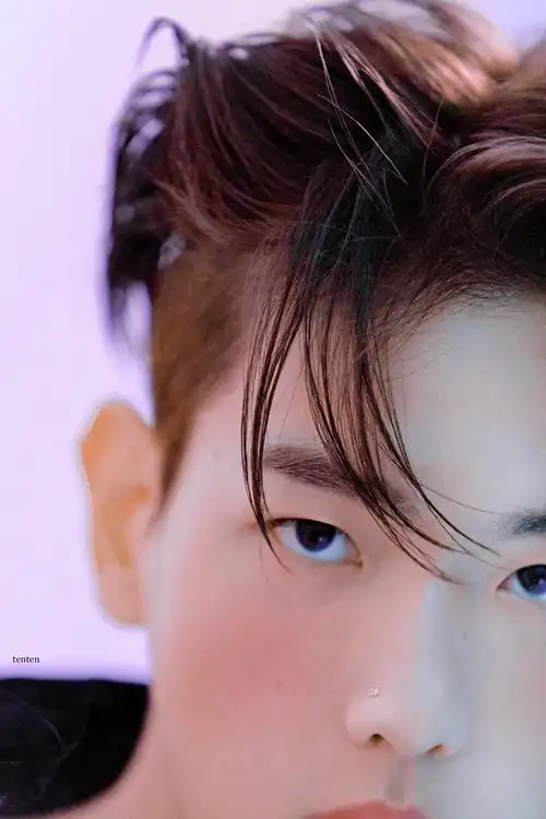 边伯贤 -《delight》