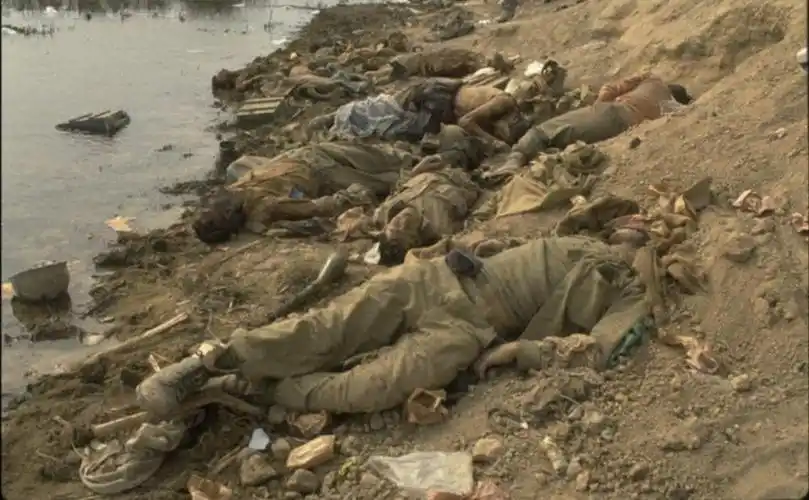 最疯狂的扫雷部队两伊战争这国用男童人肉扫雷结果惨烈