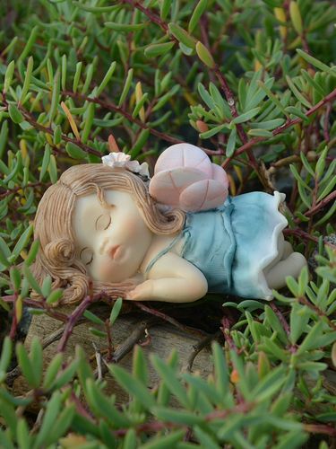 真自在创意可爱小女孩天使睡觉的精灵花仙子汽车摆件情侣少女心装饰礼