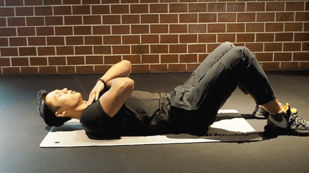 试试这个最佳腹肌动作吧_训练