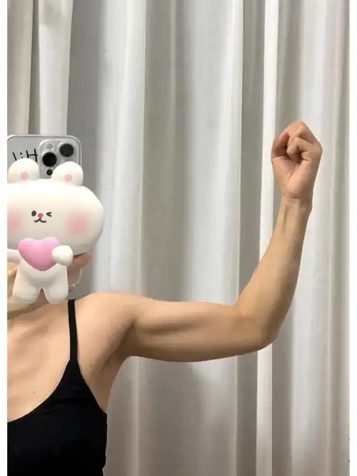 vivi同款手臂线条