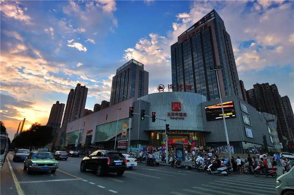 新华保险河南分公司电话 郑州中原区新华保险营业厅