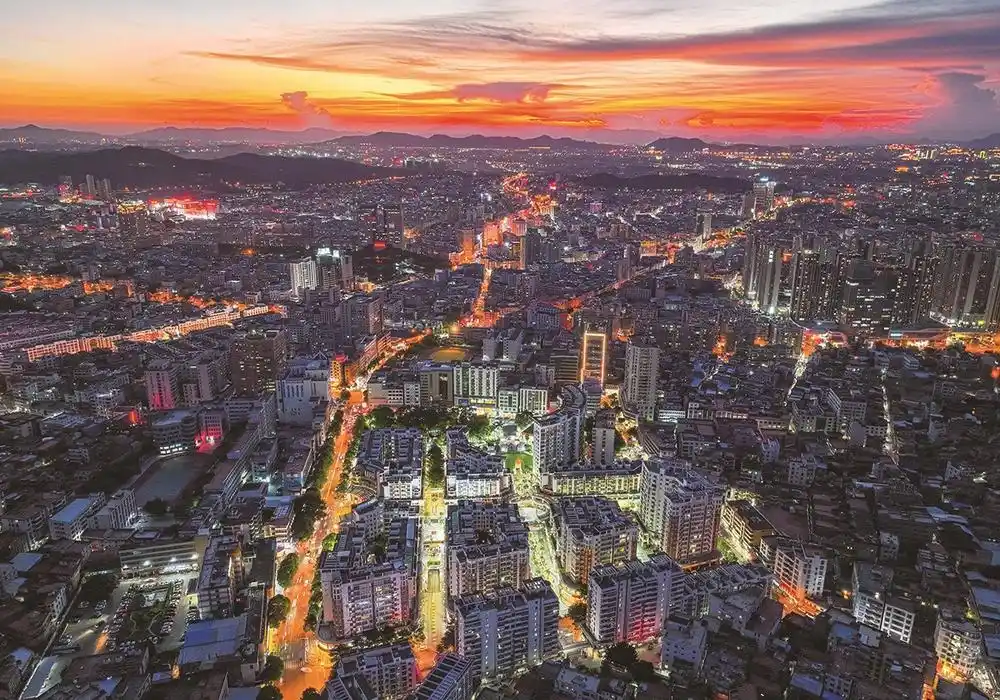 下的石狮步行街商圈夜景打造美丽夜景,规划夜游路线,既可为城市增色