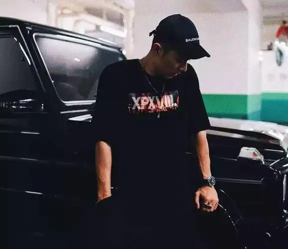 周柏豪 | 人帅歌赞的已婚男士,我到底要不要追?