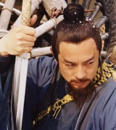 《射雕英雄传》中,丘处机刚出来那么厉害,后期为什么就不行了?