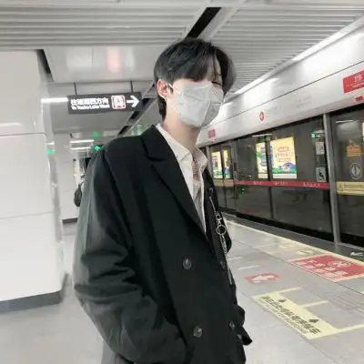 阳光帅气男生头像高清小清新男孩头像大全