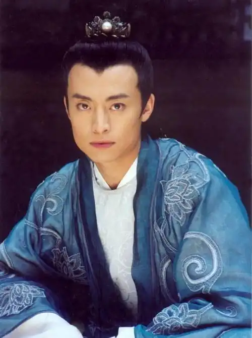 聂远,黄奕,沙溢.今天橘子君要跟大家聊的是剧中的大反派柯世昭.