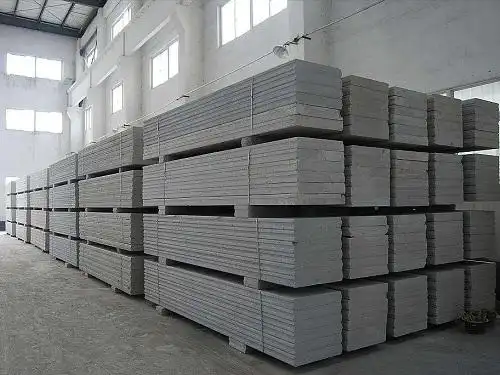 1,普通混凝土:据齐家网专家介绍,普通混凝土是按照相应的比例,将沙子