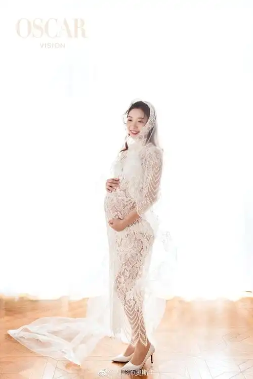 最美文艺女青年的孕妇三连发第三发美炸的白纱孕妇照