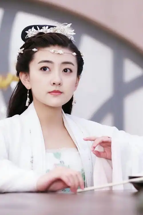 『双世宠妃』曲小檀♀梁洁