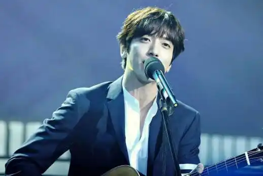 如果郑容和有了女朋友,他会公开恋情吗?