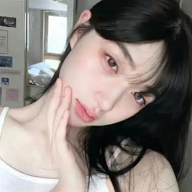 真实头像生活照女,推荐封面吃西瓜的可爱女头-女生头像 - 壁纸之家