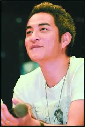 吉杰主演感情生活元旦天桥剧院首演图