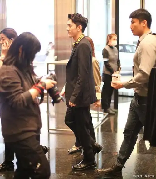 吴亦凡案的二审维持原判,这是我国法律公平与公正的体现