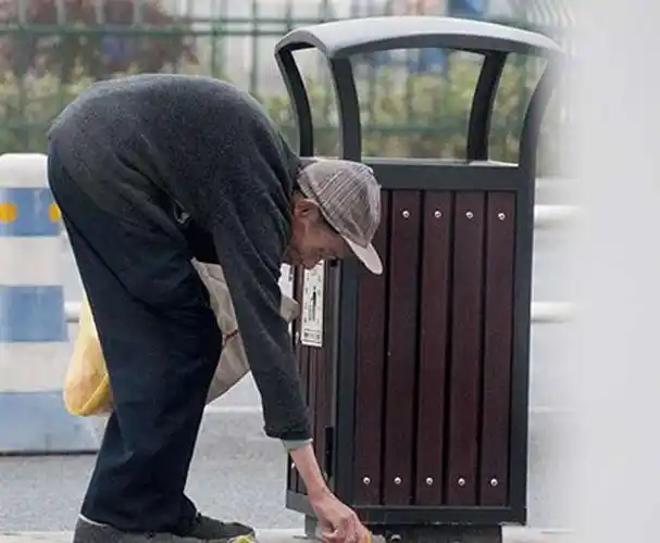 弯腰捡东西 是高血压人高危动作