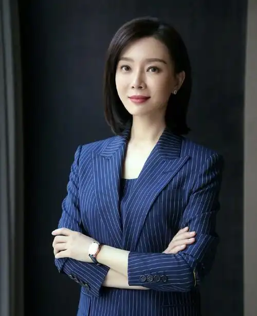 7位来自湖北的女明星,曾黎刘亦菲未嫁,陈数袁泉已嫁