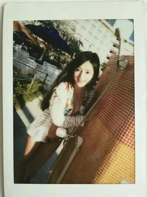 鞠婧祎在snh48的时候拍摄的泳装照片……|鞠婧祎|泳装|拍摄_新浪新闻