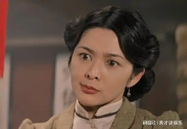 关于十三姨的扮演者,早年都是集美貌与气质一身的,后来随着网大的泛滥