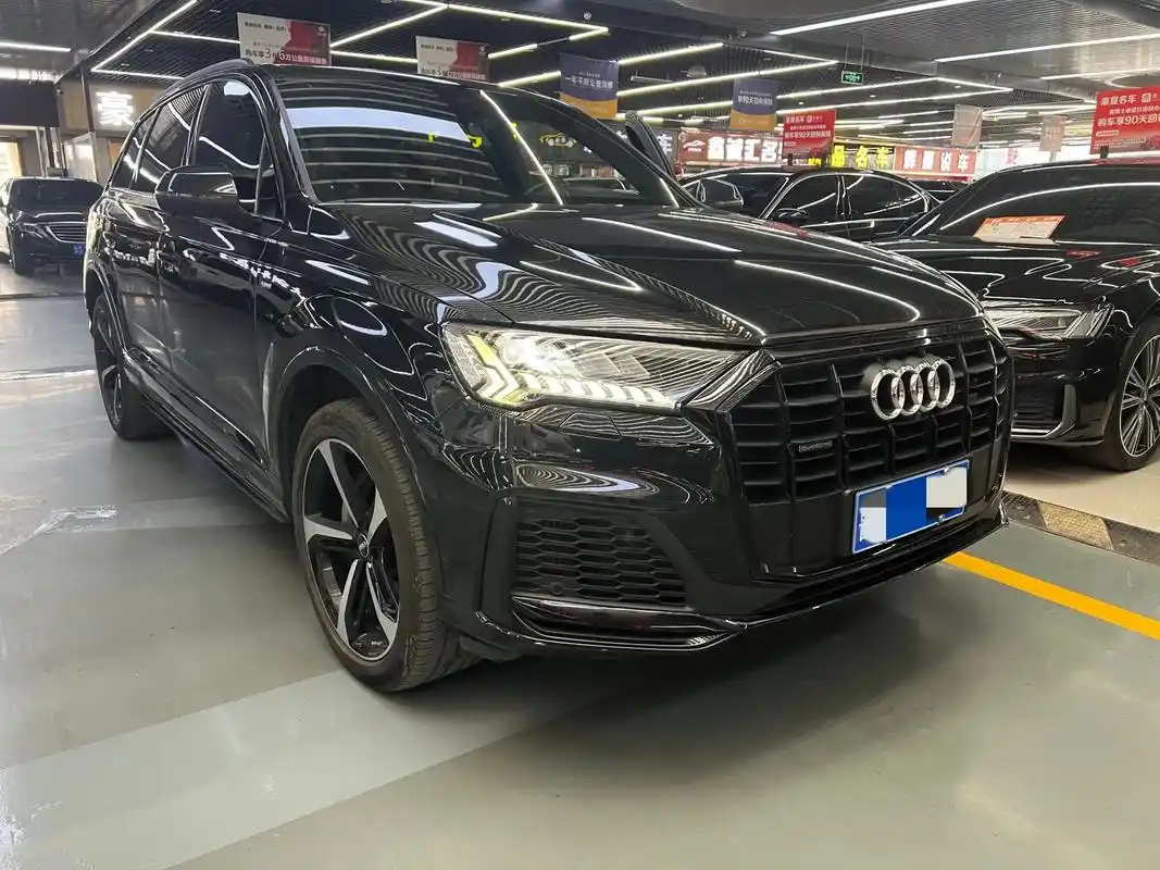 新到:2020年10月 奥迪q7 2020款 55 - 抖音