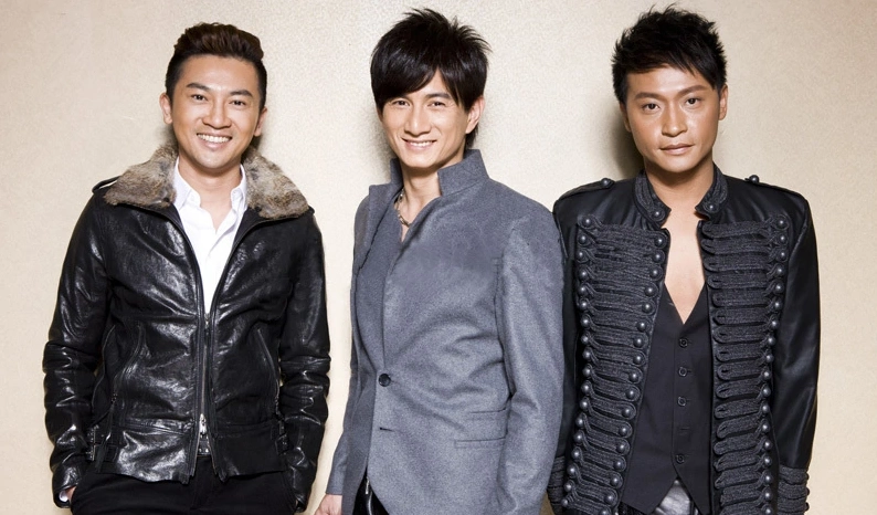 还记得当年的"小虎队"吗,吴奇隆,陈志朋,苏有朋!