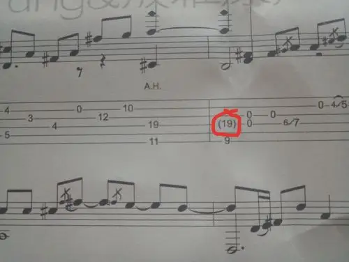 吉他谱中的括号代表什么意思吉他谱中的括号什么意思