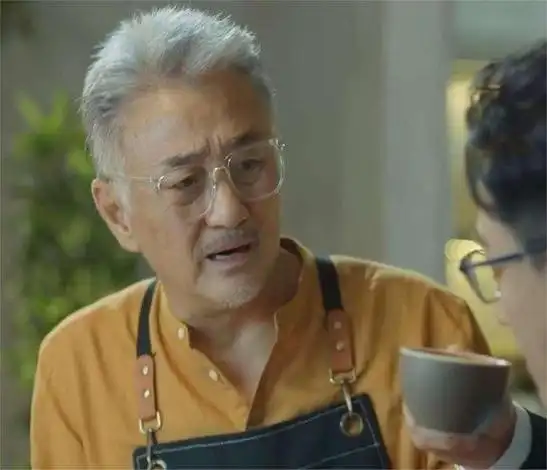 最是人间留不住!年轻时的"公子世无双",变成如今的糟老头子