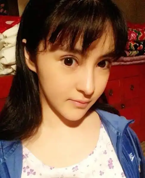 郭德纲旧情人邢珊被曝昔日照片曝光