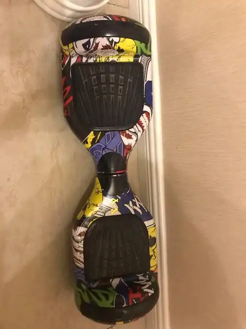 运城市人民路小学三年级五班李炫毅～生活中随处可见的轴对称