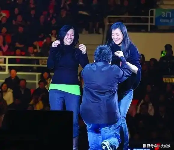 王菲进不了前五,徐小凤排第二,八大殿堂级女歌手究竟谁是第一_张蔷