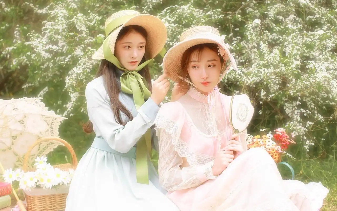 可爱闺蜜清纯治愈系唯美高清桌面壁纸