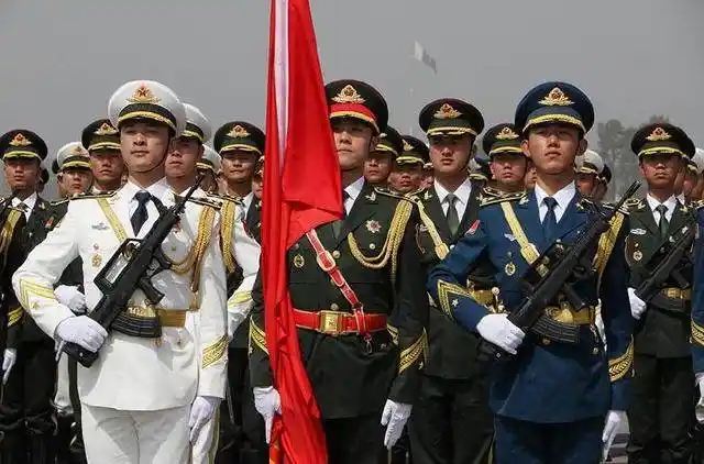 中国人民解放军帅呆啦!