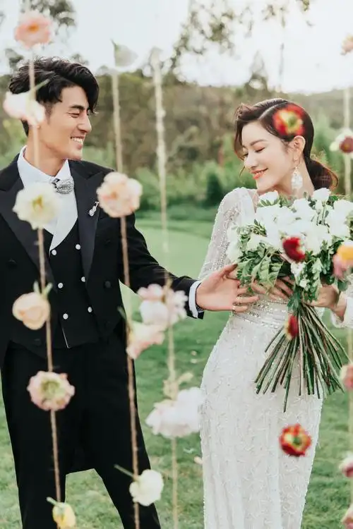 巴黎恋人相遇永恒