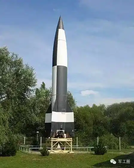 博物馆复制的v-2火箭