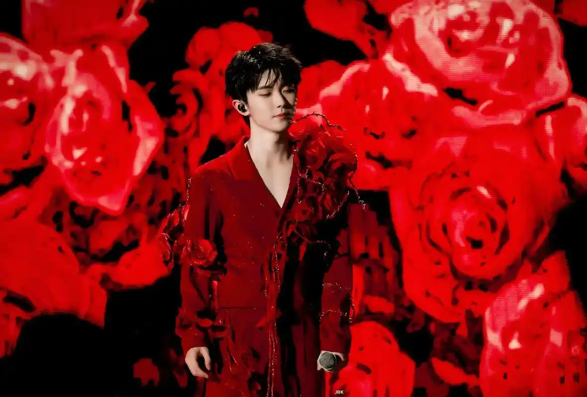 时代少年团演唱会粉丝安检物品疑被扔,马嘉祺,宋亚轩等无辜躺枪