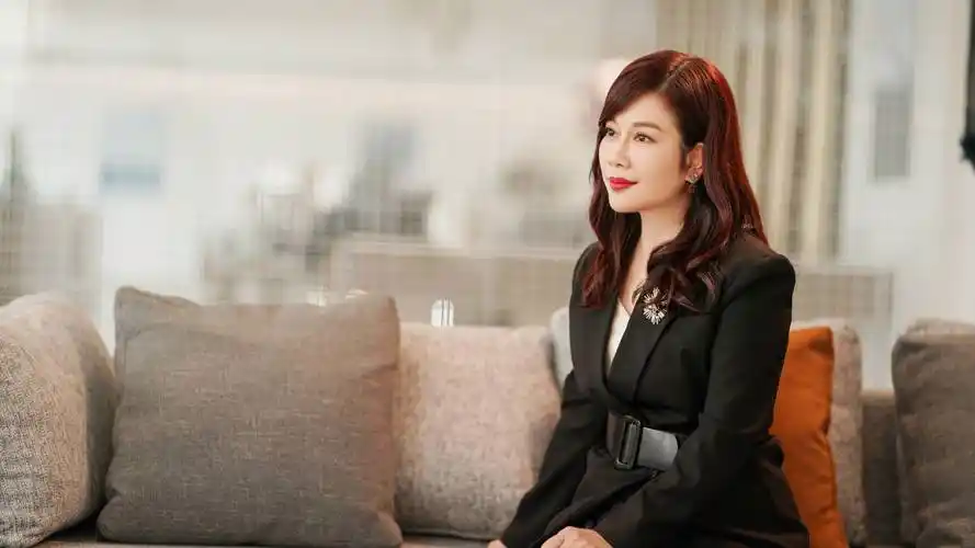 tvb女神陈松伶再演戏搭档金晨王子异出演女霸总