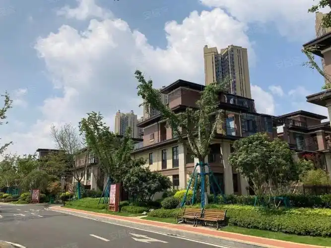 保利中央公园(别墅)