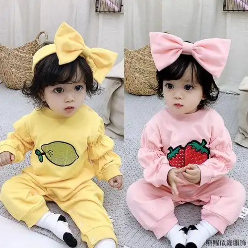 女宝宝衣服公主婴儿连体衣可爱超萌新生儿爬服外出抱衣网红春秋小孩子