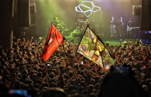 痛仰乐队2020沈阳演唱会来欣赏最具人文关怀的摇滚乐