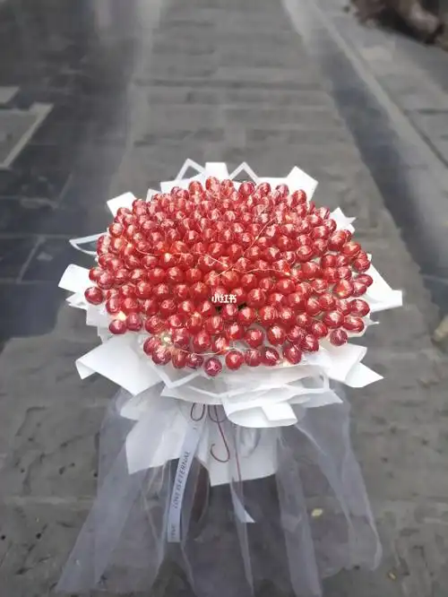 199颗圣女果大花束