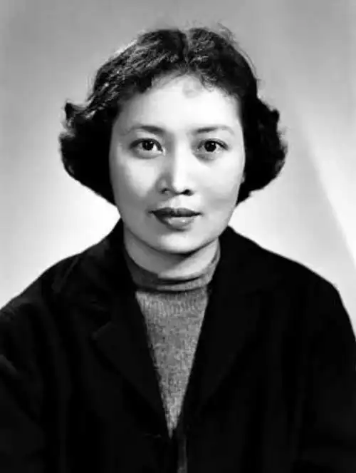 张圆:新中国22大电影明星之一,60年代家喻户晓,74岁遗憾离世|演员