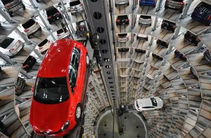 炫酷|全球最美停车场,上山入海,超乎你的想象!