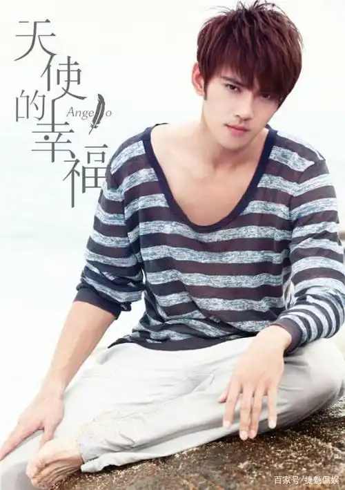 徐正溪饰江奉恩