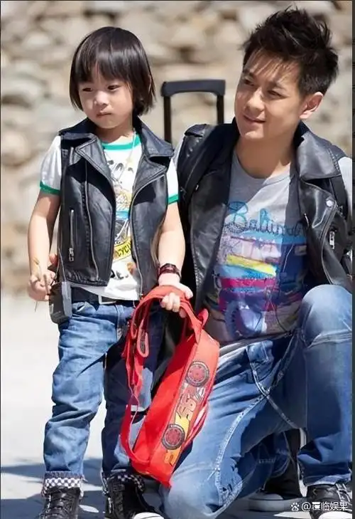 《爸爸去哪儿1》播出十年:有人谈恋爱,有人上学,kimi变化好大