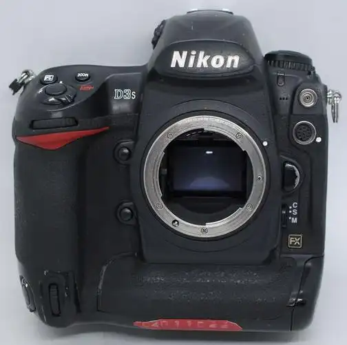 pc数码尼康d3s全画幅数码单反相机两只有霉的尼康28105mm13545d自动
