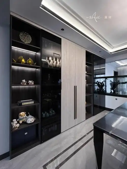 酒柜一定要带玻璃才能出的高级感