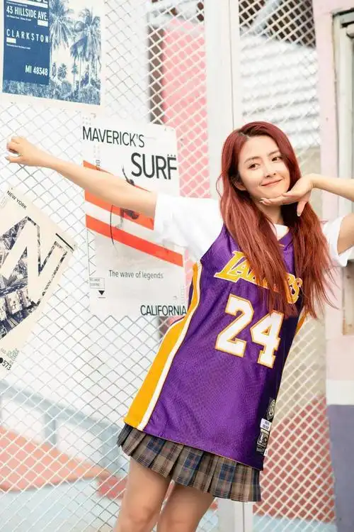 腾讯nba主播小楠之日常