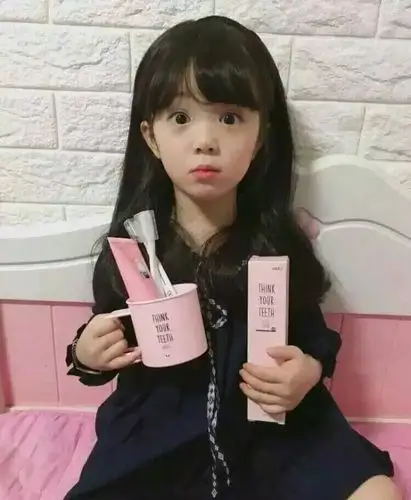 小女孩这么穿更好看哦